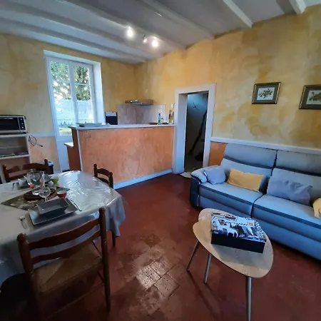 Balzac, 2 Pieces, 2 Personnes - Fr-1-653-124 Casa de Férias Balzac